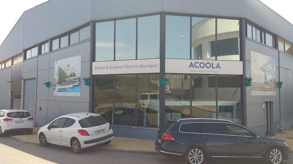 luminafilms window film installation in an office marbella